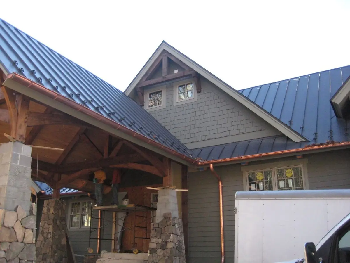 Craftsman Roofing team delivering quality roofing work in Crowells Corner